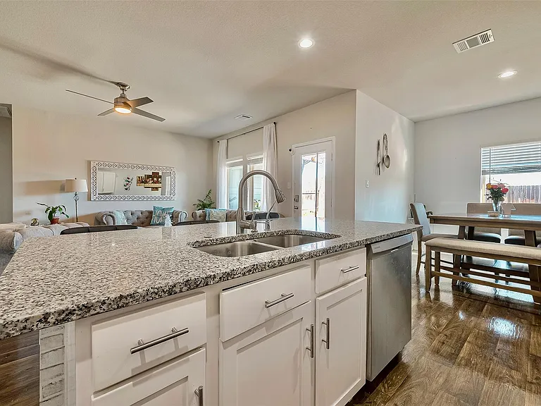 4110 Rapallo Ct — Photo 9