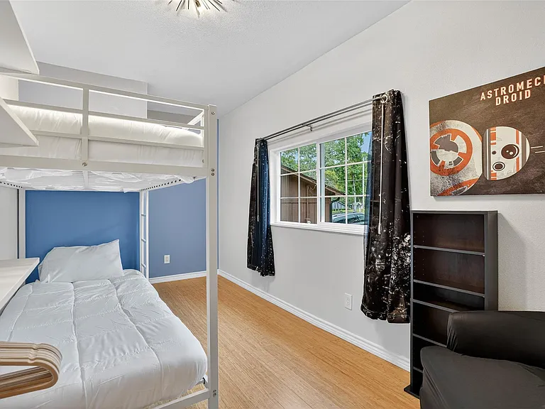 31 Paradise Loop — Photo 15
