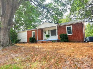 1553 Long Shoals Rd, Lincolnton, NC 28092