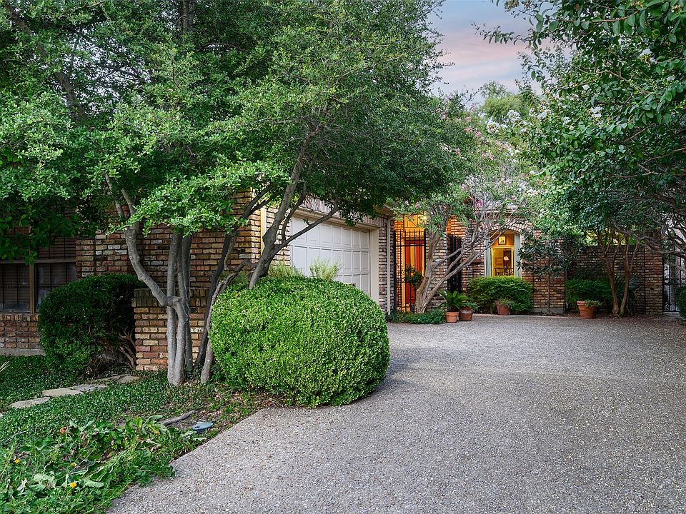 1st image of 11904 Forest Lakes Ln