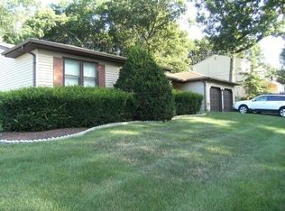 7 Harkins Rd, Milltown, NJ 08850