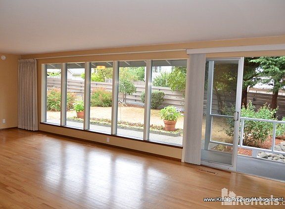 2nd image of 502 Grow Ave NW
