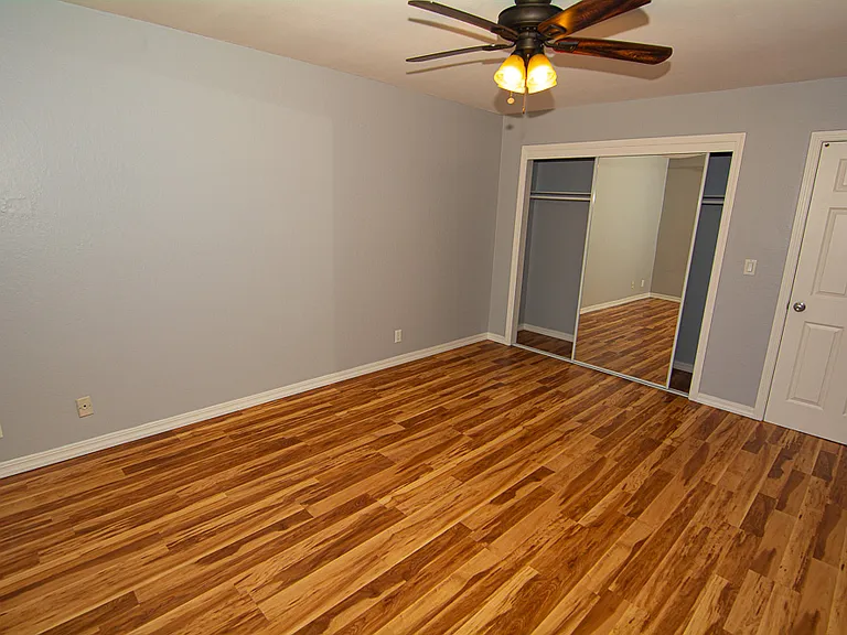 490 Easy St #12 — Photo 14