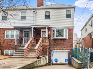 213 Throggs Neck Blvd, Bronx, NY 10465