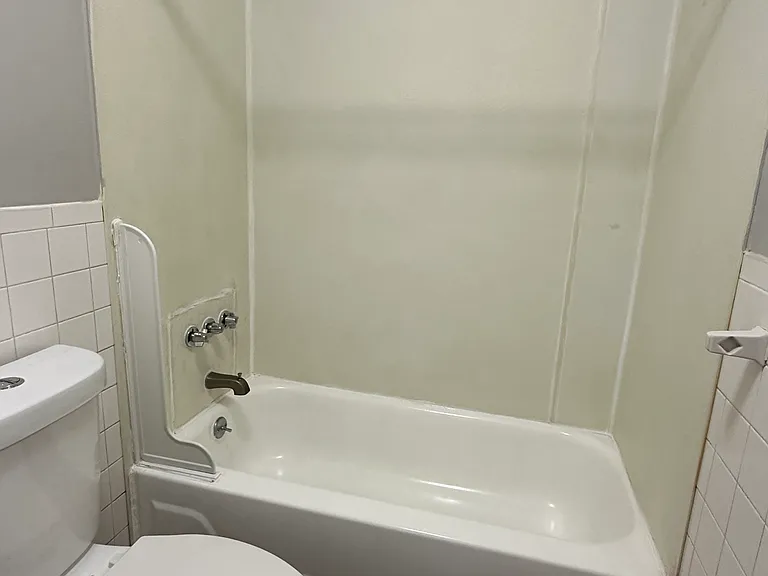 44 Barnes Ave #3C — Photo 5