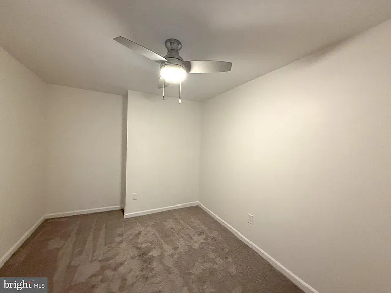 355 Cherry Hill Blvd — Photo 22