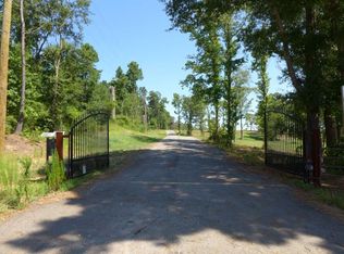 894 Mackey Rd, Longview, TX 75605