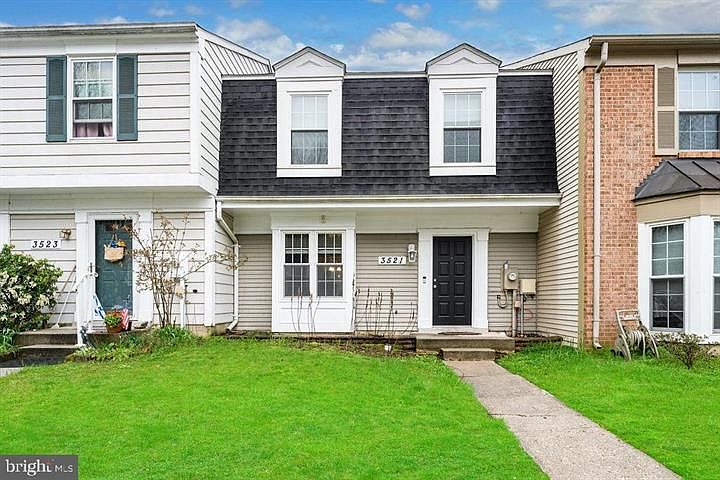 1st image of 3521 Easton Dr