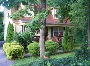 203 Den Dr, Heiskell, TN 37754