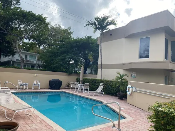 101 SE 15th Avenue #E, Fort Lauderdale, FL 33301