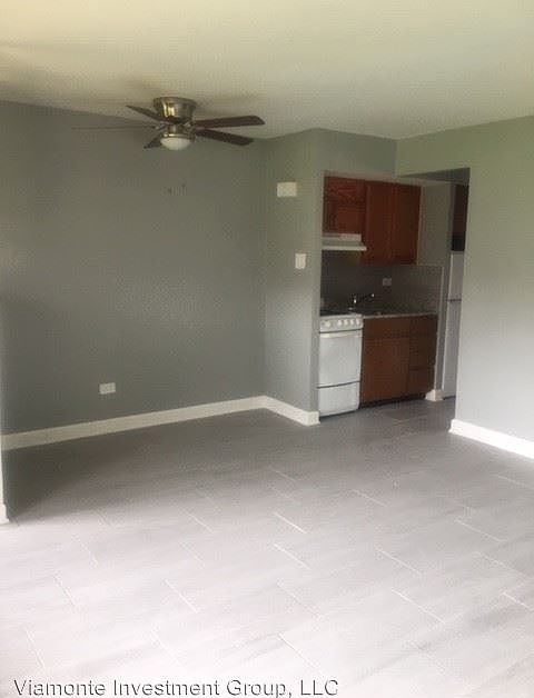 2nd image of 4325 W 95th St APT 12