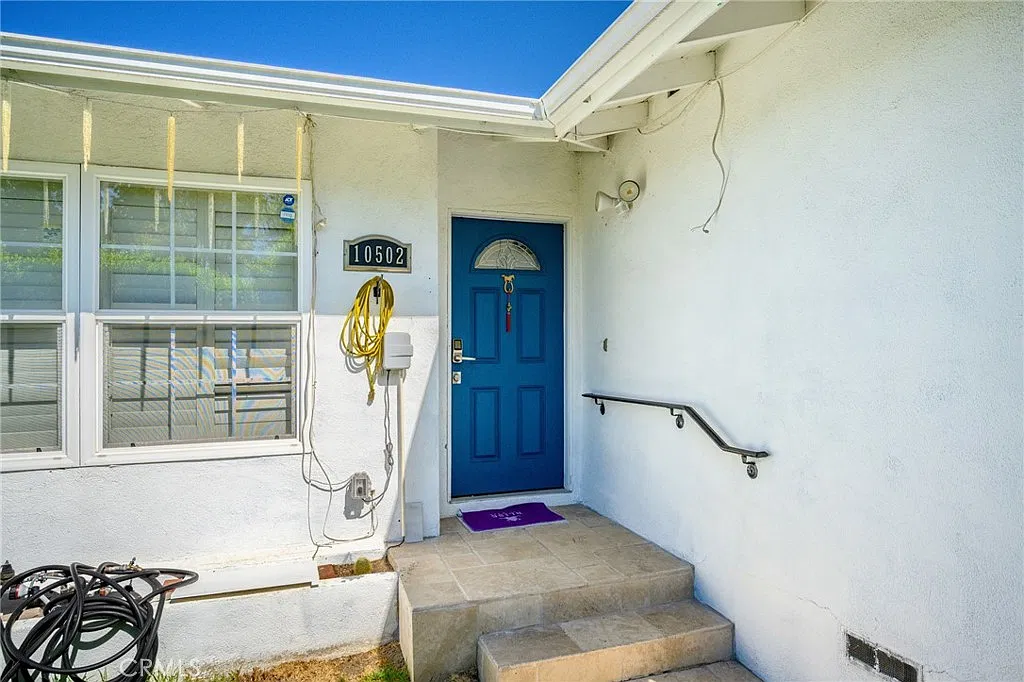 4 bed, 1416 sqft, $4,500 — Photo 2
