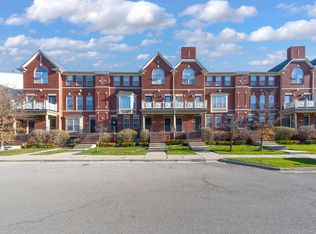 3211 Camden Dr, Troy, MI