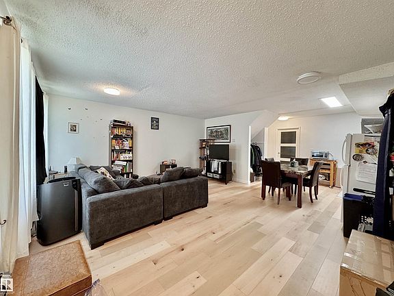 5th image of 13580 38th St #29