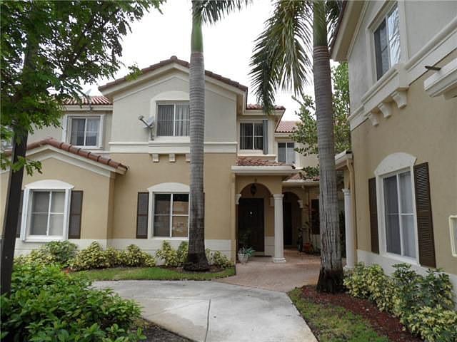 1st image of 8822 W Flagler St APT 6