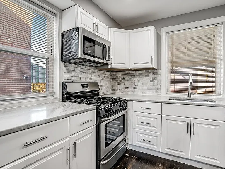 812 Burns St SE — Photo 62
