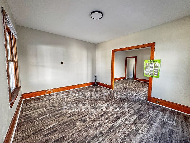 1st image of 432 Jefferson St