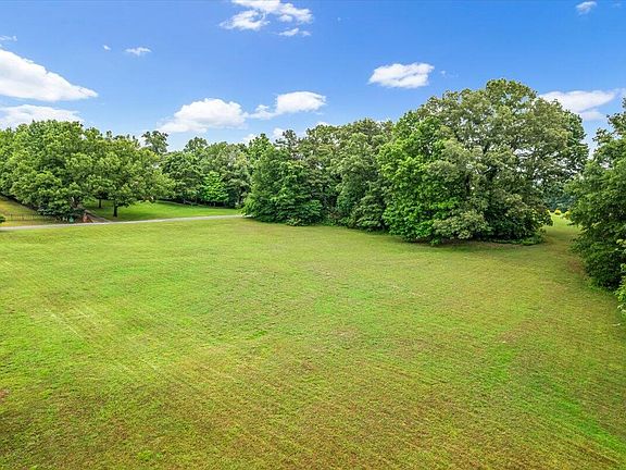 3rd image of 7906 Clara Chase Dr