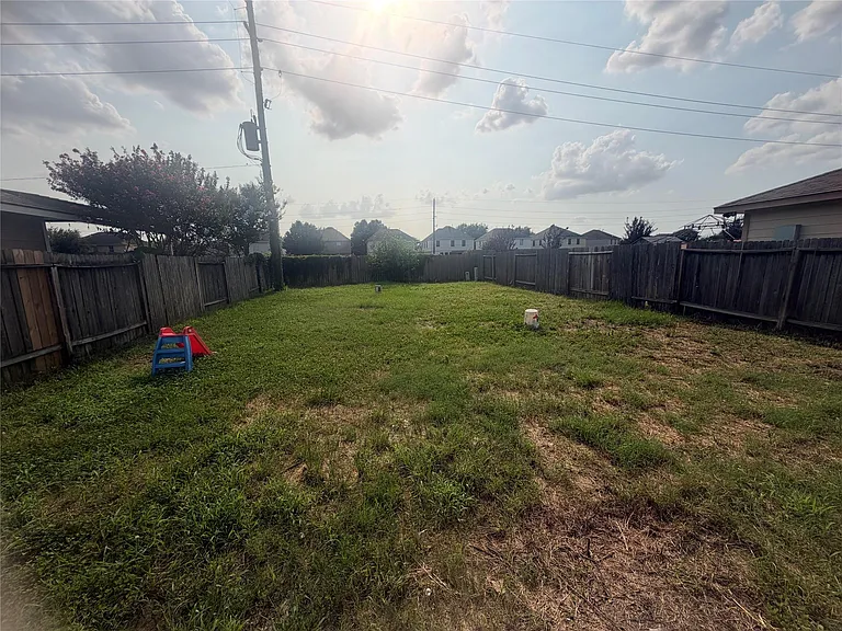 21219 Grand Linden Ct — Photo 23