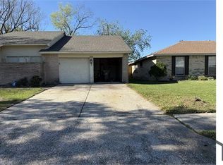 3226 Hombly Rd, Houston, TX 77066