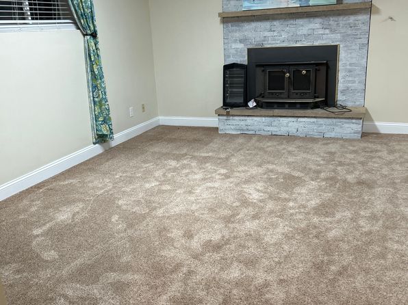 (undisclosed Address)