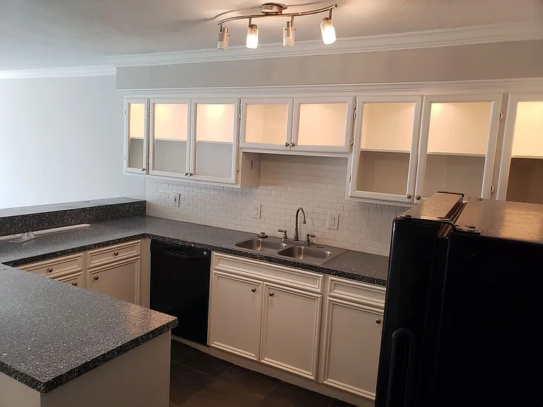 2322 Richton St #20 — Photo 4