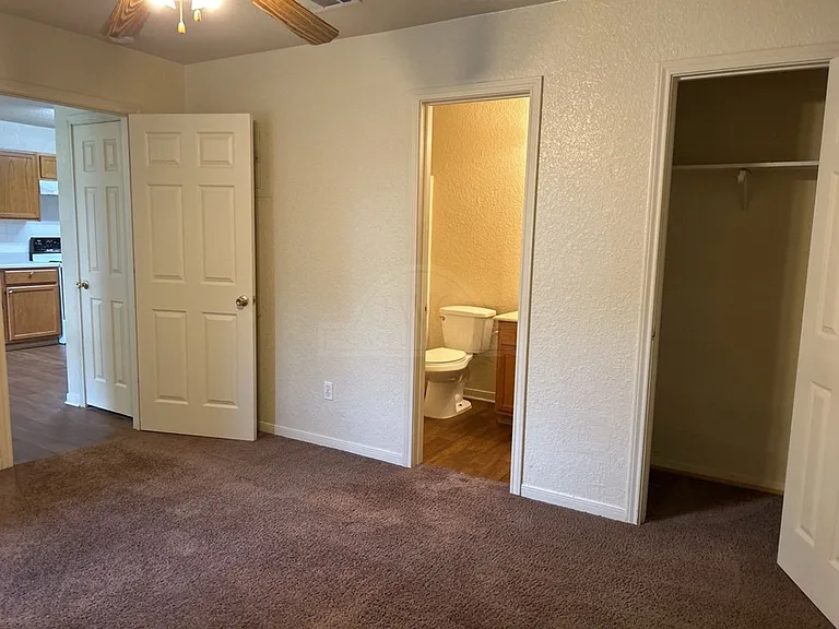 1600 Dugger Cir #A-C — Photo 10