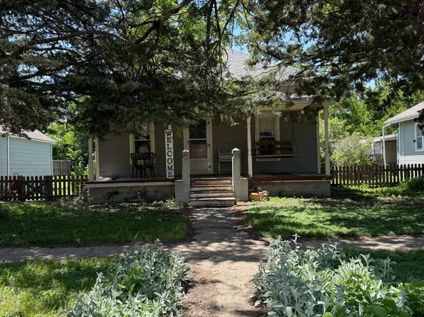 706 Center Ave, Goodland, KS 67735