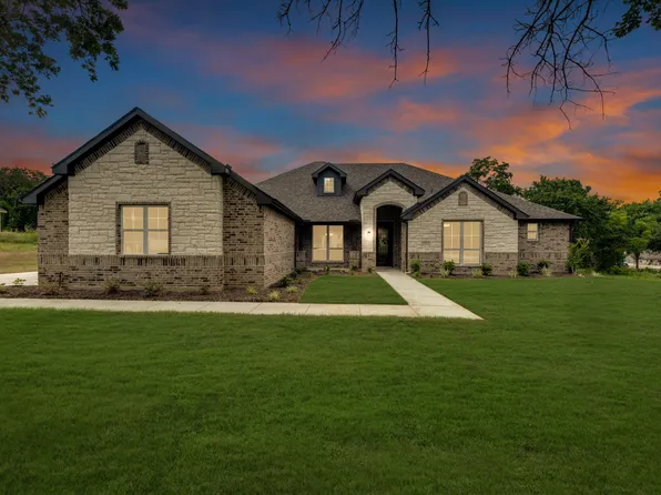 5213 Terrific Ln, Alvarado, TX 76009