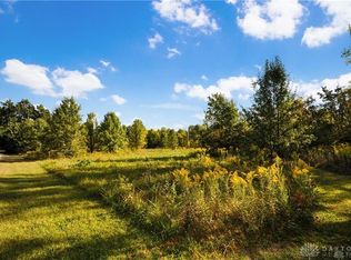 4245 W Wenger Rd, Clayton, OH 45315