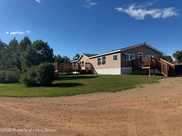 1150 95th Ave SW, Halliday, ND 58636