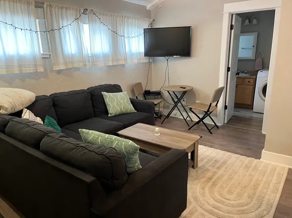 328 N Hanley Ave #B, Bozeman, MT 59718