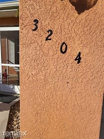 1st image of 3204 41st St W