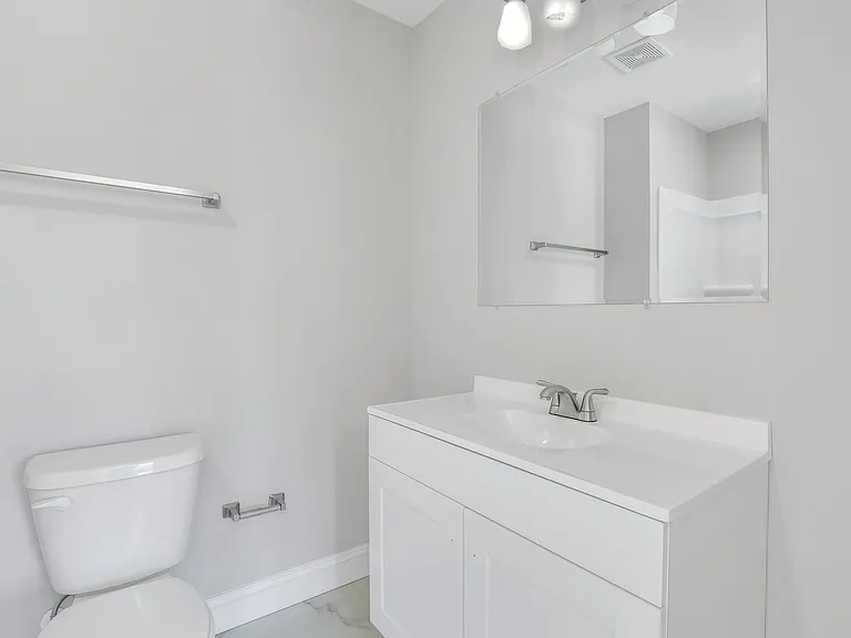 107 Briarwood Rd — Photo 12