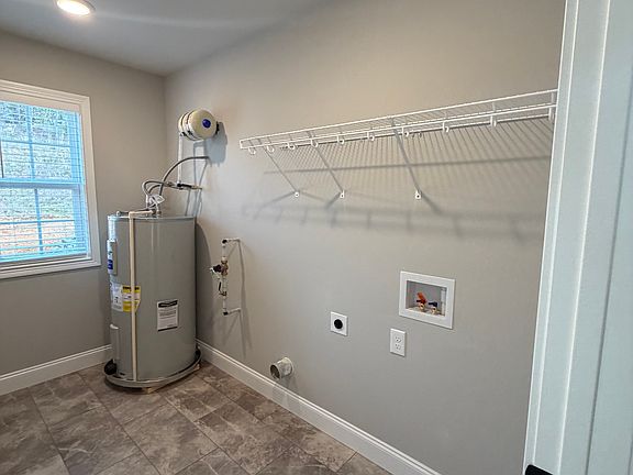 3rd image of 2626 Parkers Meadow Ln