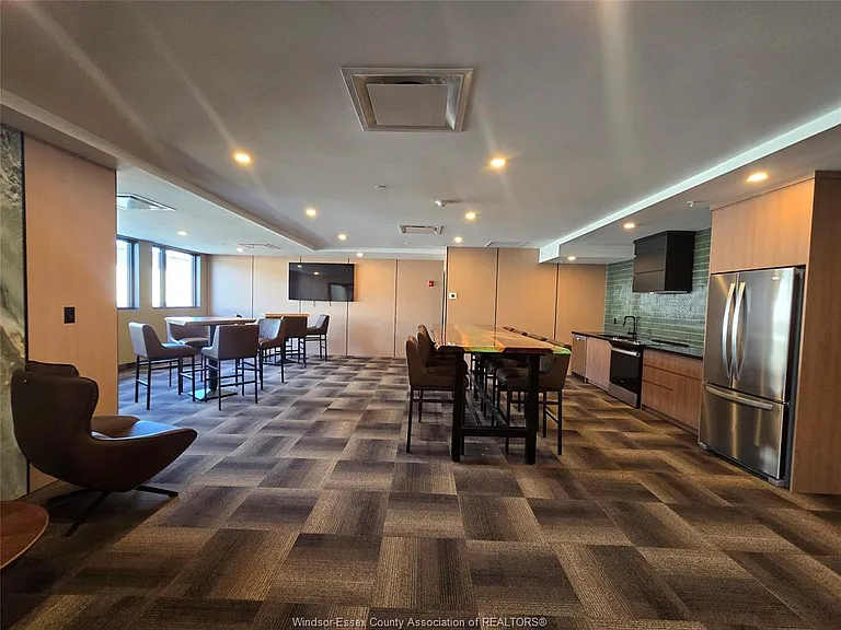 4400 Laurier Pkwy #273 — Photo 34