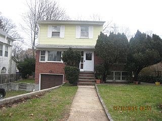 1st image of 8 Cornelia Ave