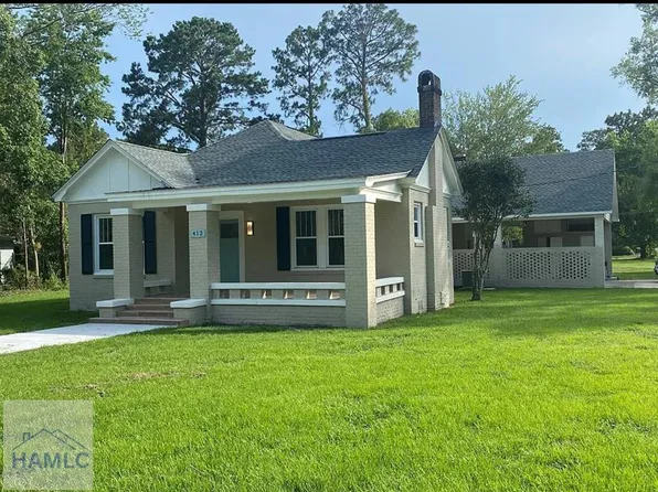 412 E Magnolia St, Jesup, GA 31546