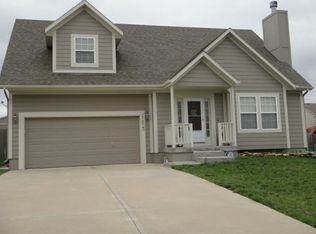 21823 Main St, Spring Hill, KS 66083