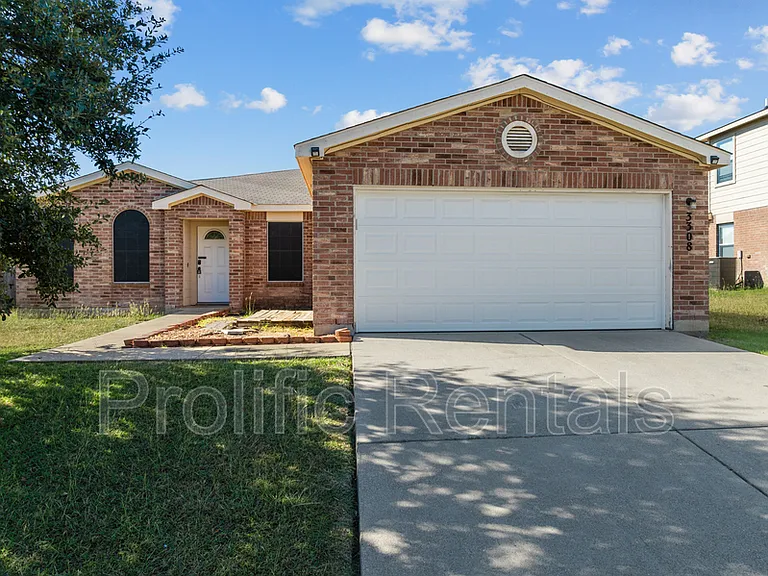 3308 Catalina Dr — Photo 5