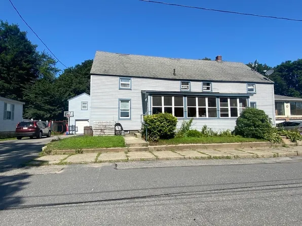 142-146 West St, Clinton, MA 01510