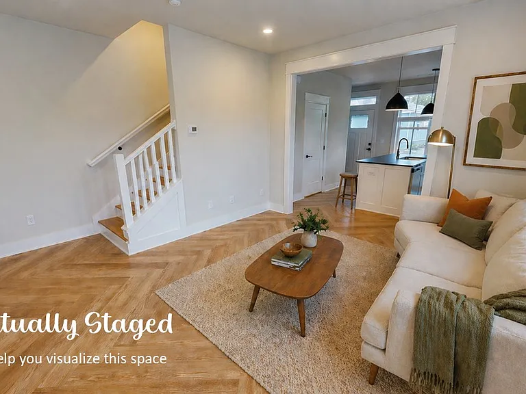 212 NE Briartown Mews — Photo 2