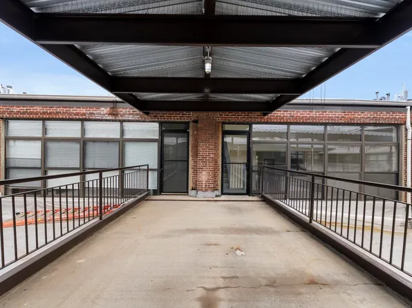 300 Communipaw Avenue image 30 of 50