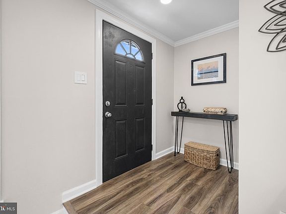2nd image of 7552 Blanford Ct