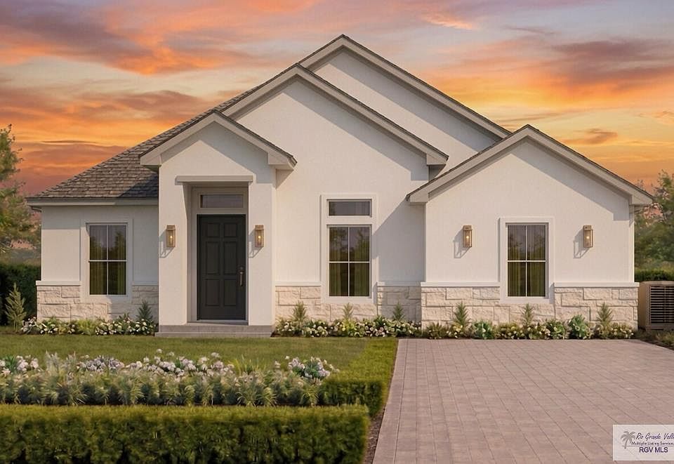 1st image of 224 Sauvignon Ave