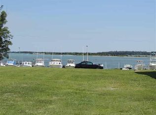 308 Water St, Swansboro, NC 28584
