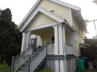 506 N McLean St, Bloomington, IL