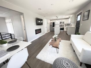 1937 S Monroe St, Denver, CO 80210