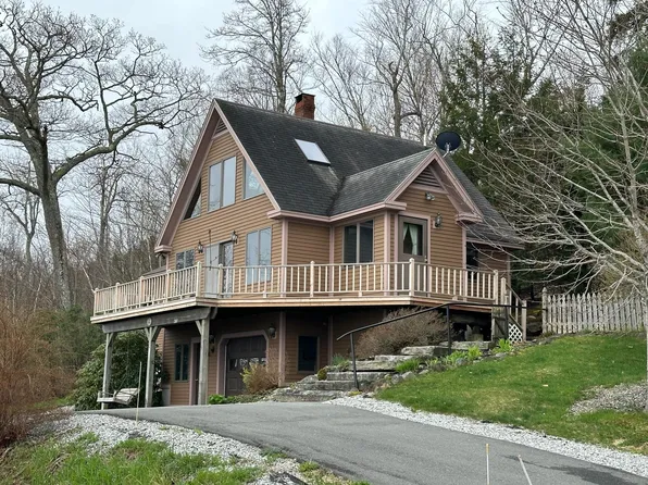 473 Shore Road, Northport, ME 04849