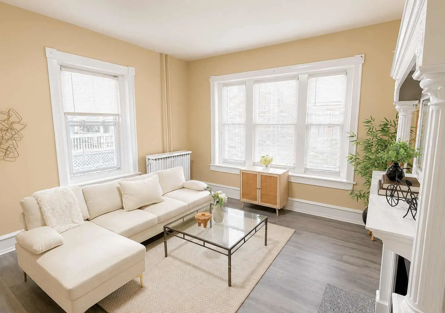 6 bed, 2620 sqft, $4,800 — Photo 3